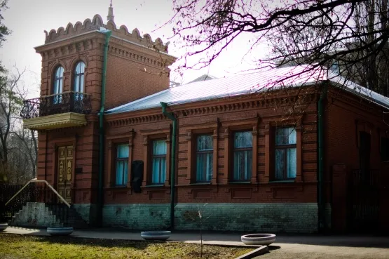 Будинок, у якому жив та працював Д.І. Яворницький, м. Дніпропетровськ